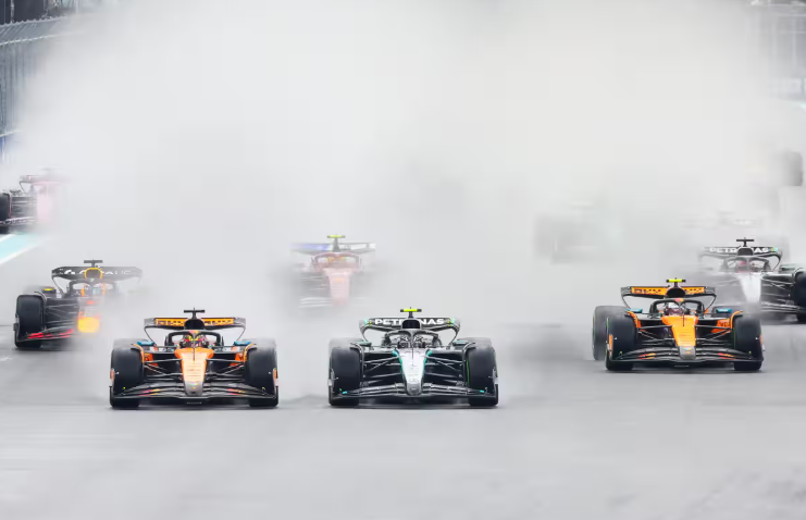 Luck Favors Lando Norris in Miami GP Sprint